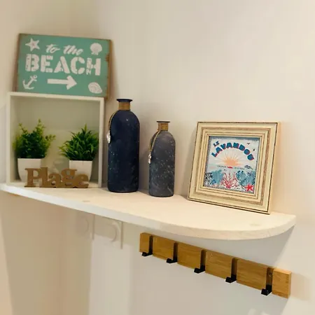 Appartement Superbe Climatisé Avec Wifi Classé 3 étoiles à 50 M De La *