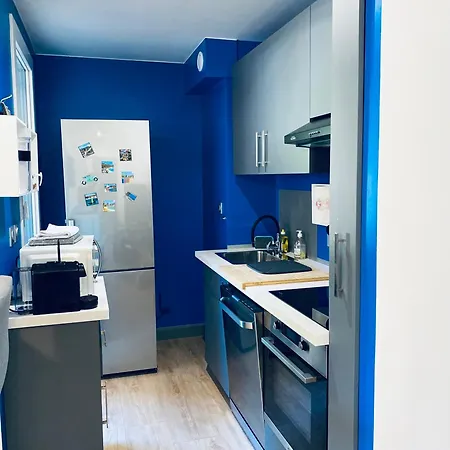 Lejlighed Superbe Climatise Avec Wifi Classe 3 Etoiles A 50 M De La *