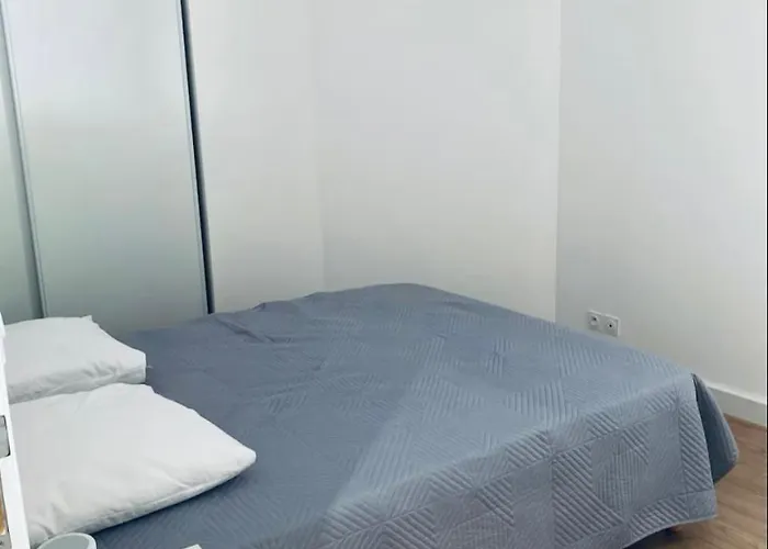 Superbe Climatise Avec Wifi Classe 3 Etoiles A 50 M De La Lägenhet *